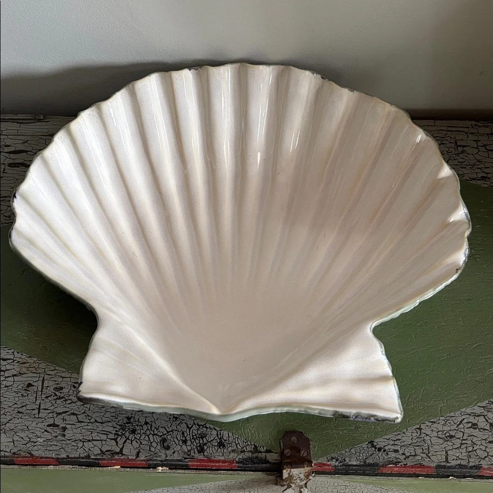 Pottery Barn Under the Sea Scallop Shell Platter Large Plate Clam Ivory 15